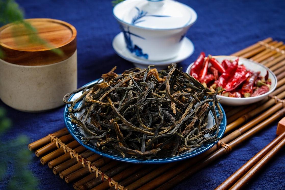 如何风干蔬菜长期存放,晒干了的蔬菜干发霉了可以吃吗