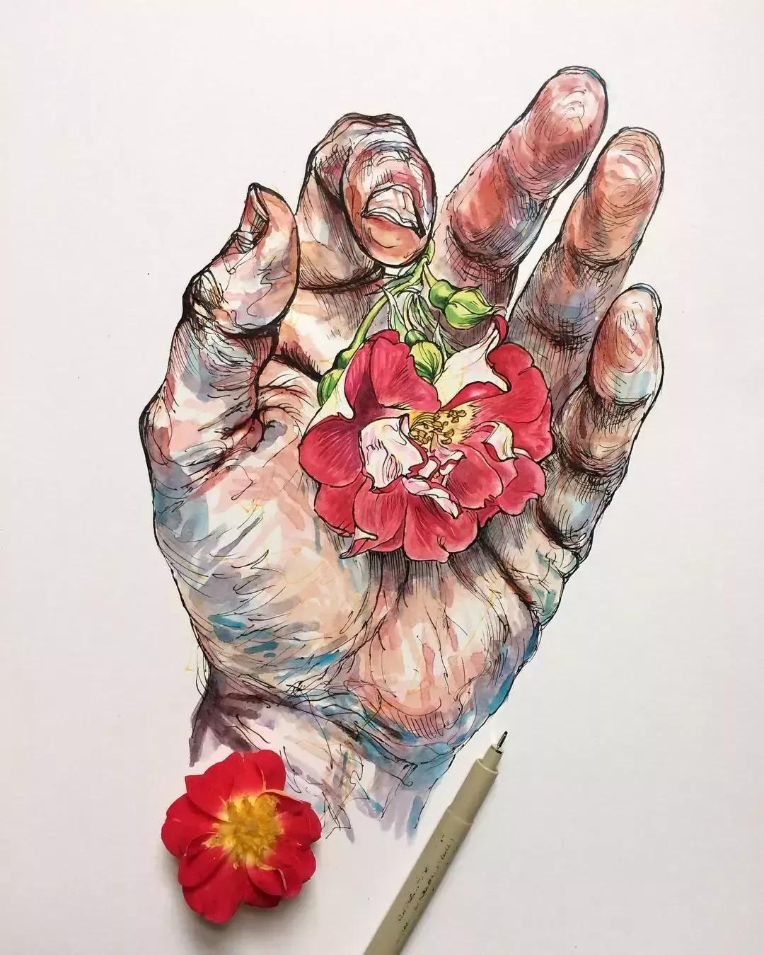 把手张开,才能争取更多机会,把手合隆,就能牢牢把握住机遇