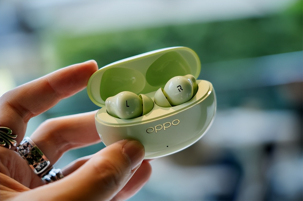 oppoencofree2i和free2哪个好,oppoencofree3测评值得买吗