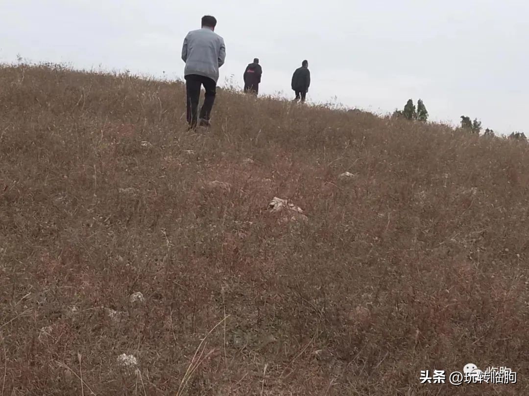 我们一同登上破头山