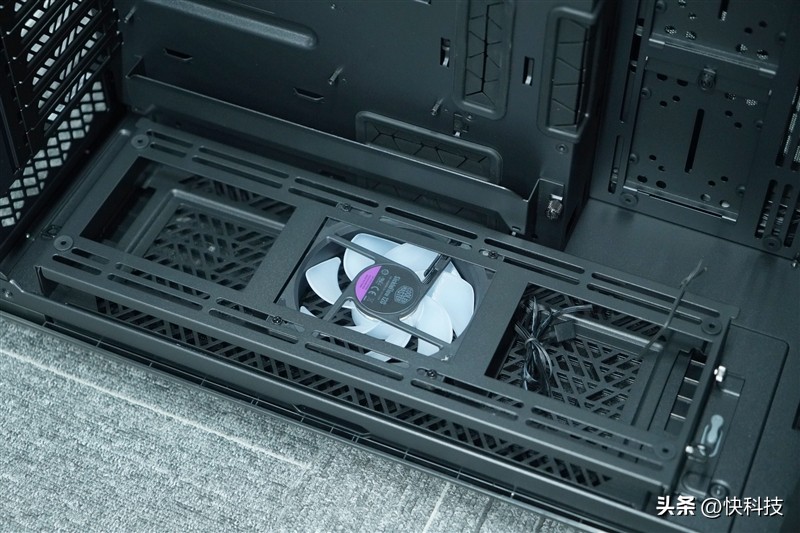 酷冷至尊HAF700装机视频,酷冷至尊haf700evo装480水冷