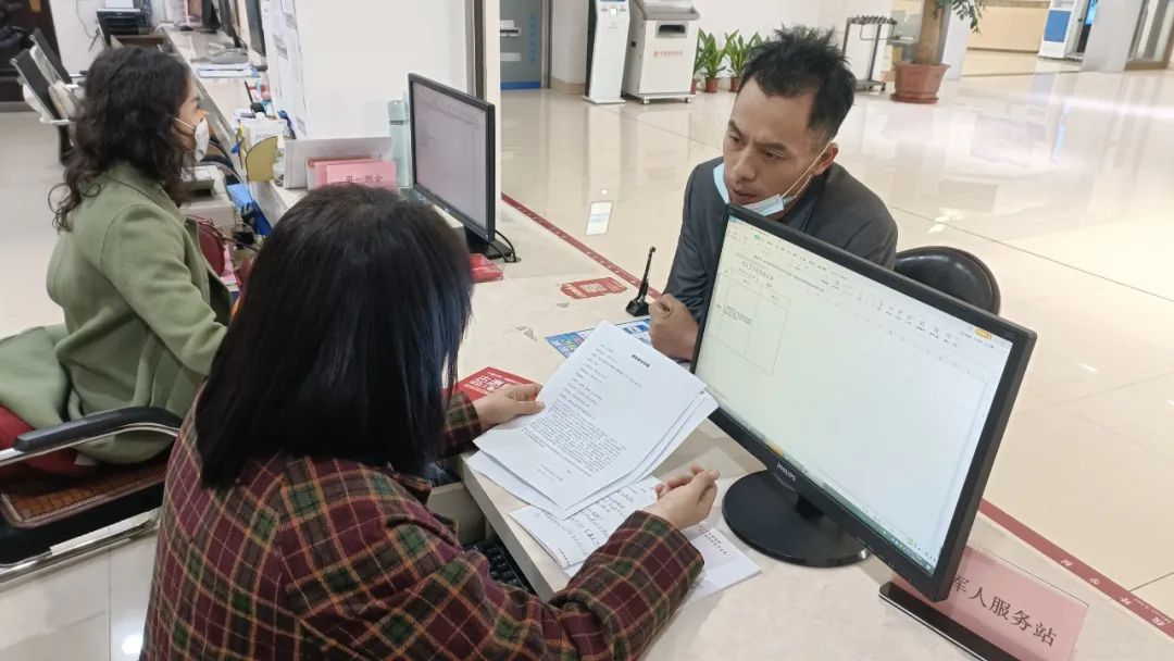 异地援助、人才回引、低息*款贷**......这省让老兵把根留住，把心留下