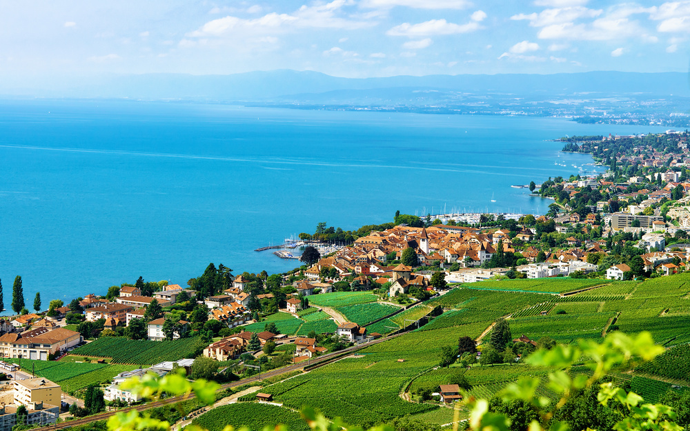 瑞士留学博士最新政策,欧洲瑞士留学费用排名