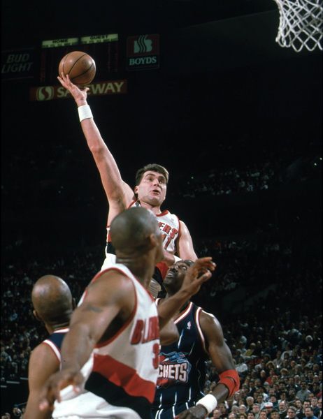 nba2konline2萨博尼斯和姚明,姚明生涯最强一战nba