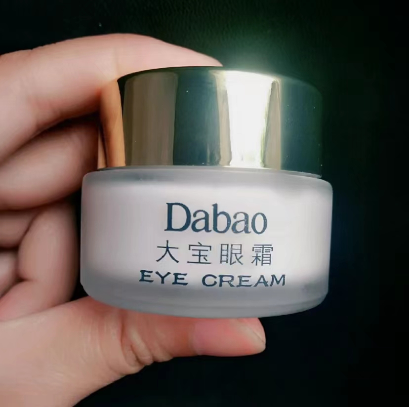 40岁的皮肤应该用哪些护肤品,40岁的女人用什么护肤品效果好