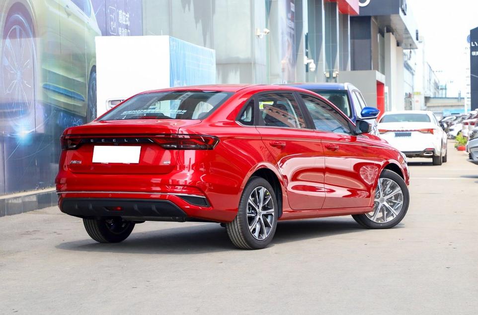 7万左右自动挡省油两厢车,7万左右自动挡省油新车