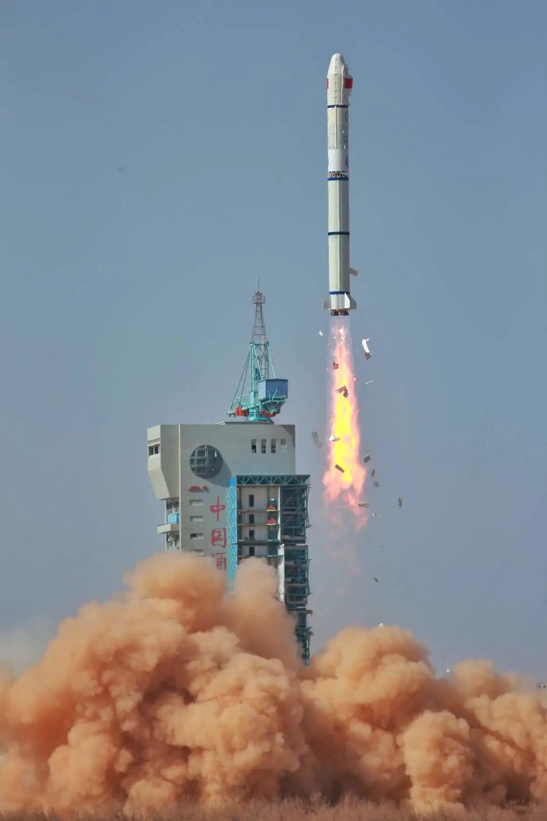 宁波海关走私案,吴某某被逮捕现场视频