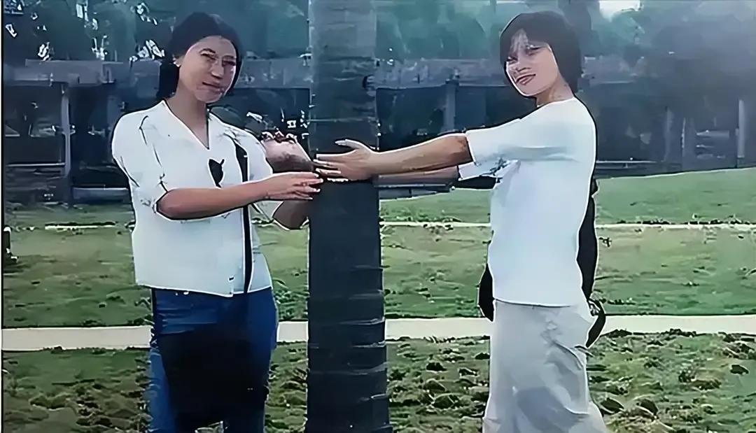 2006年，广东20岁女孩嫁给北大精英，生7个孩子：多子多福万事兴