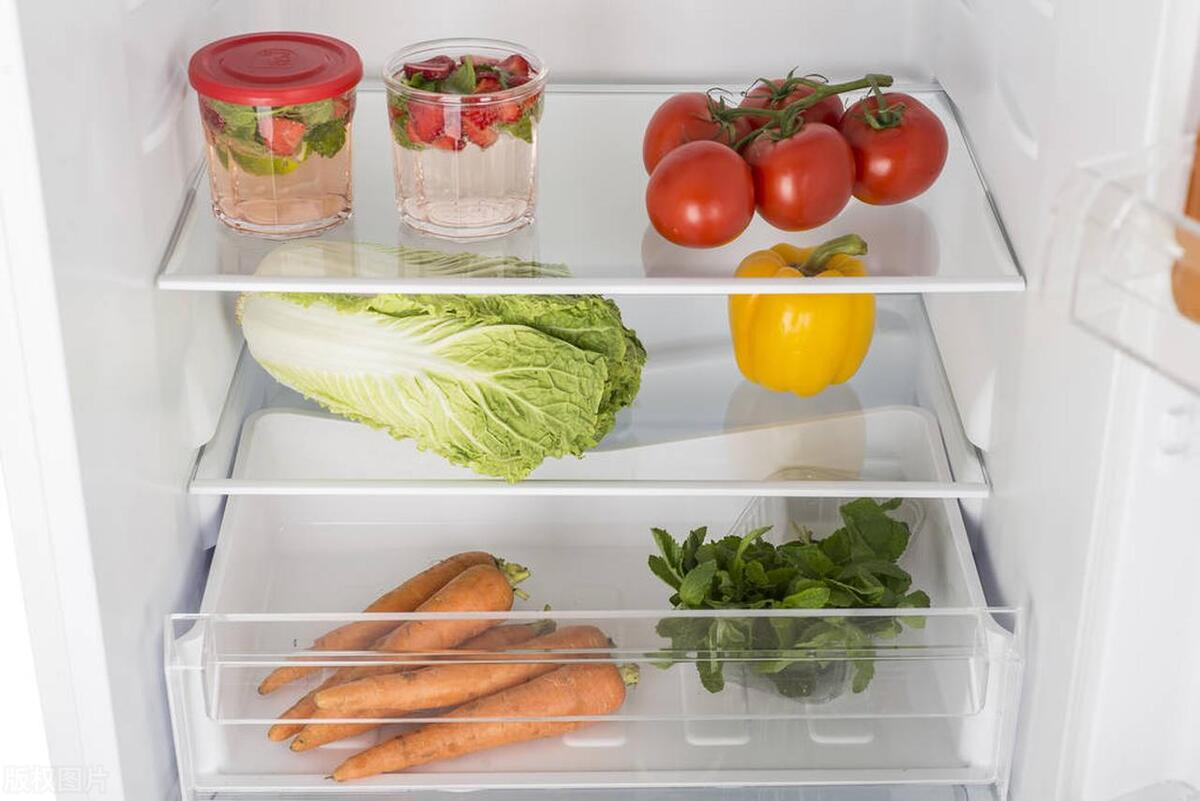 冰箱后面散热网烫手,冰箱外壁烫手正常吗