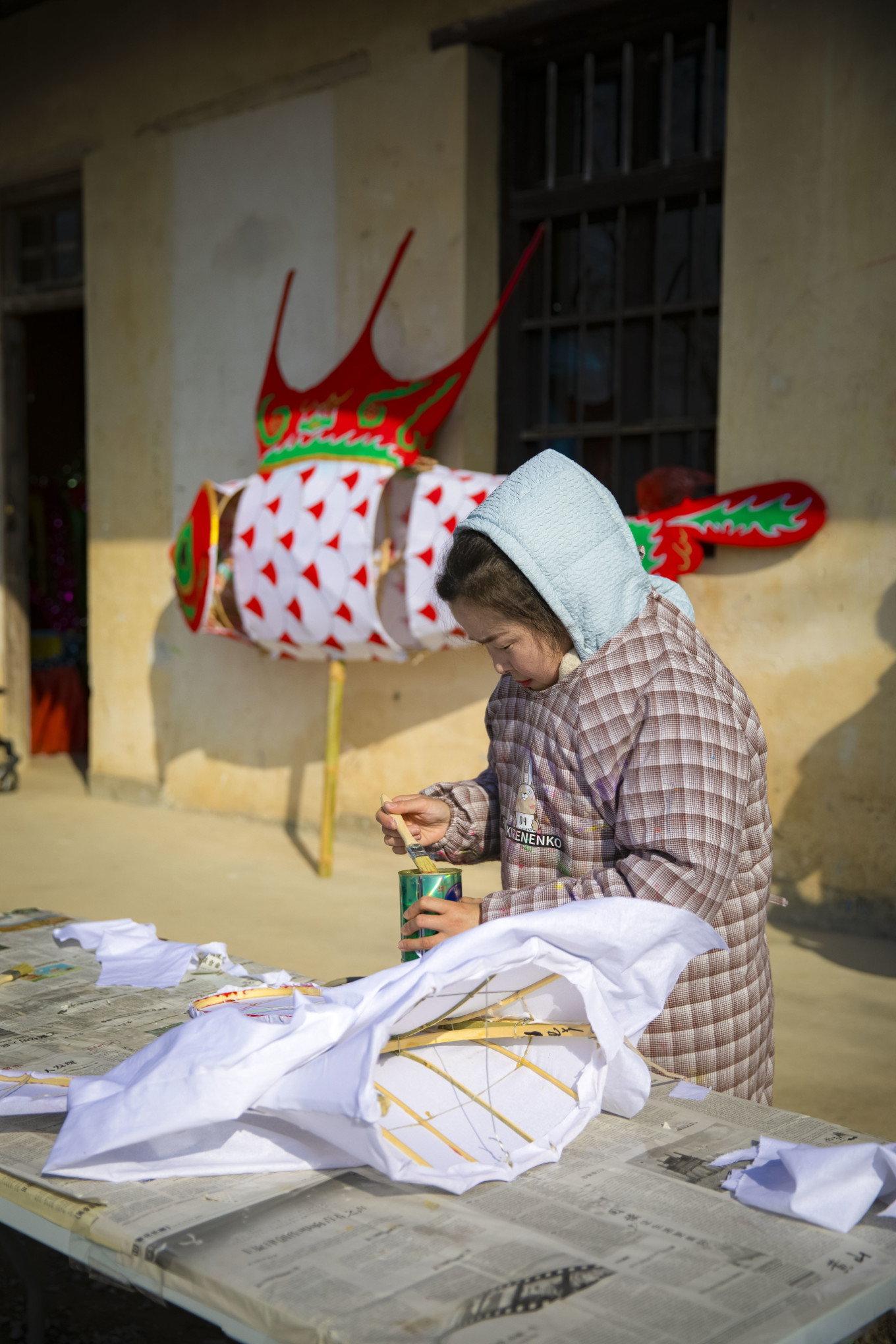 在宏村绘制花灯,安徽宏村夜晚花灯