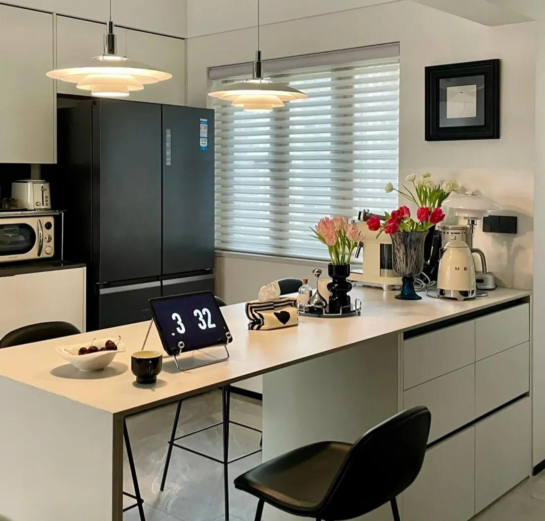 广东夫妇拒绝过度装修，把101平米新房装修得太漂亮，堪称教科书