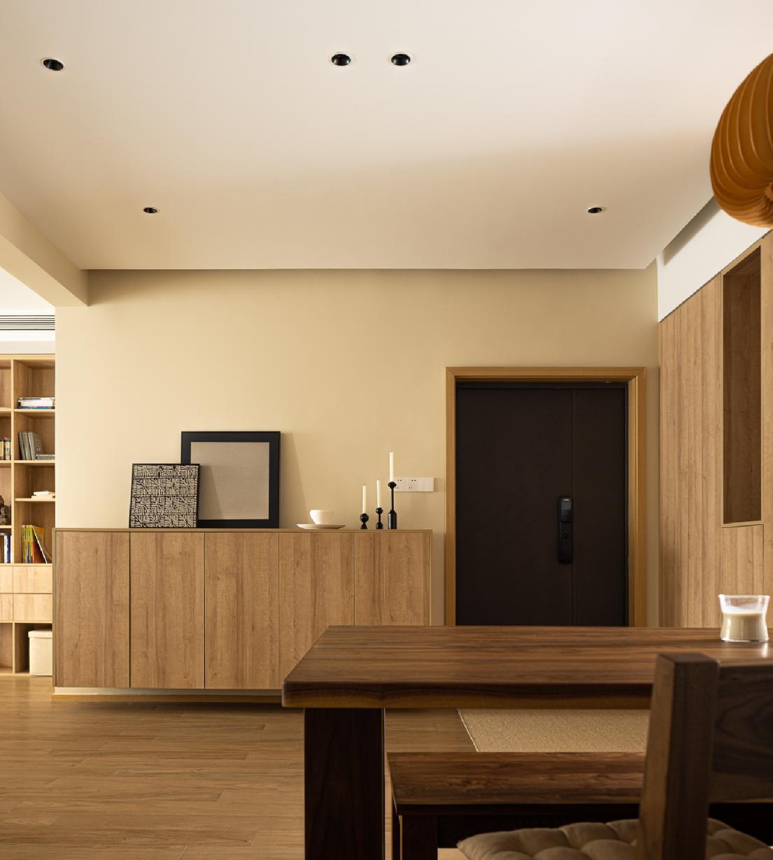 装修原木风好还是极简风好,原木风装修舒适温馨