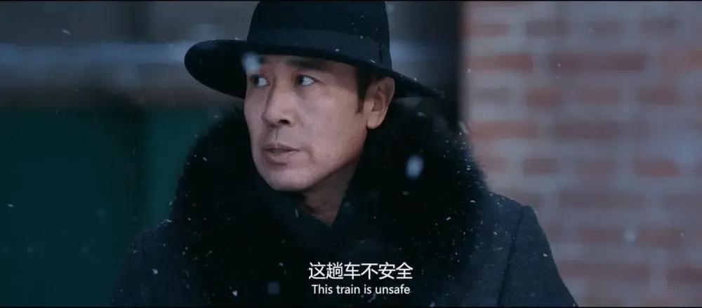 票房近十亿的《悬崖之上》，为什么被称为口碑之作？