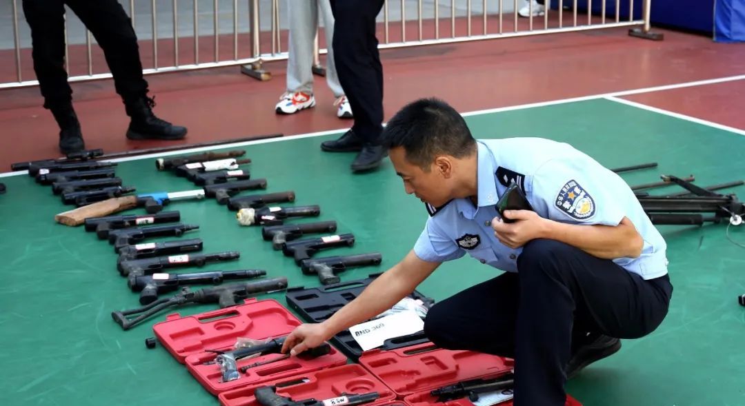 射钉枪会被国家禁止吗,射钉枪有多危险