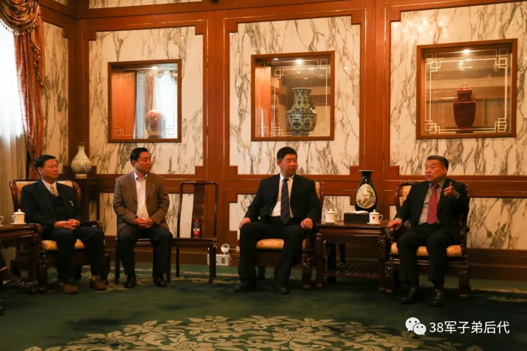 38军老兵朝鲜,朝鲜平壤万景台少年宫牡丹峰