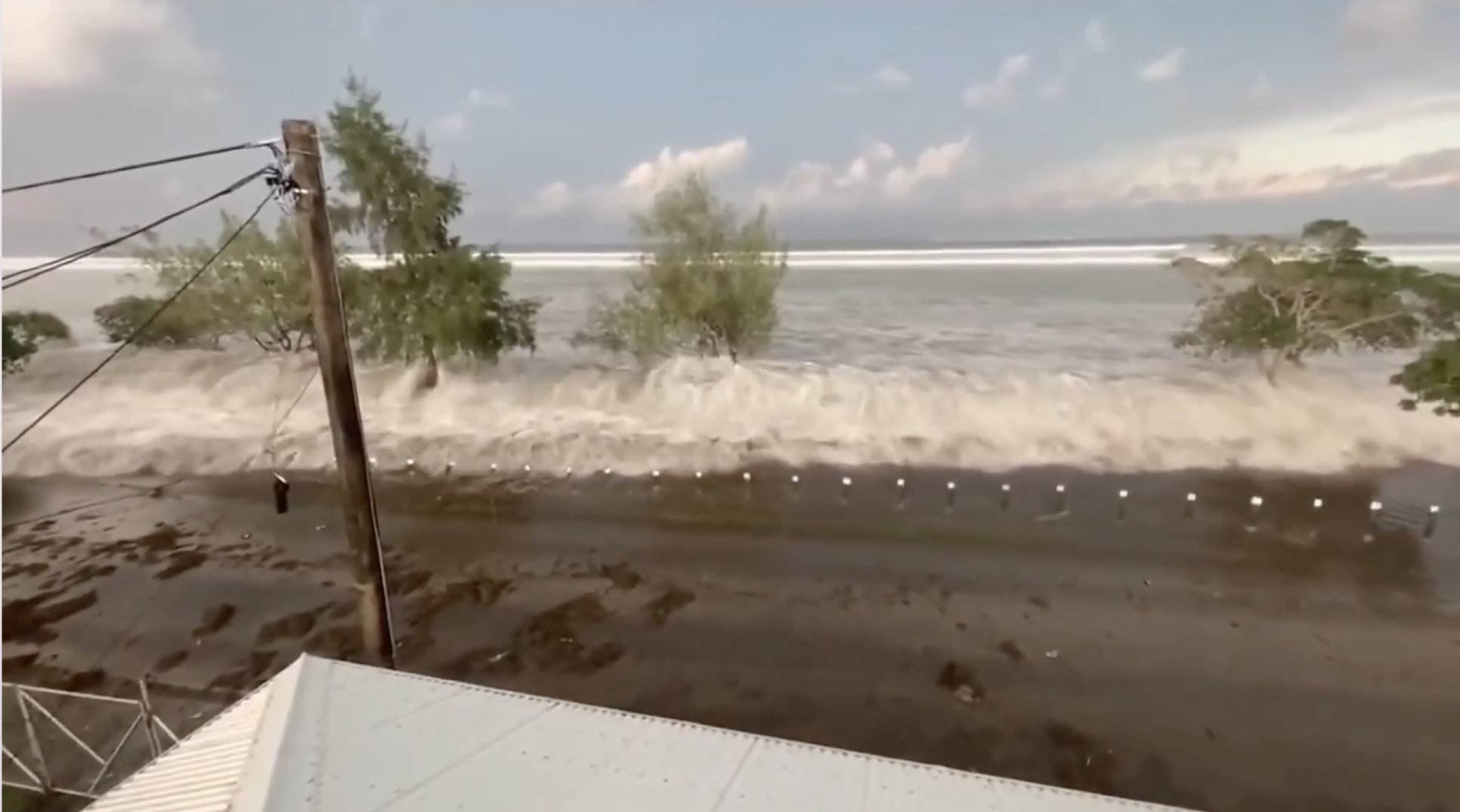 汤加火山多大威力,汤加火山多大的威力