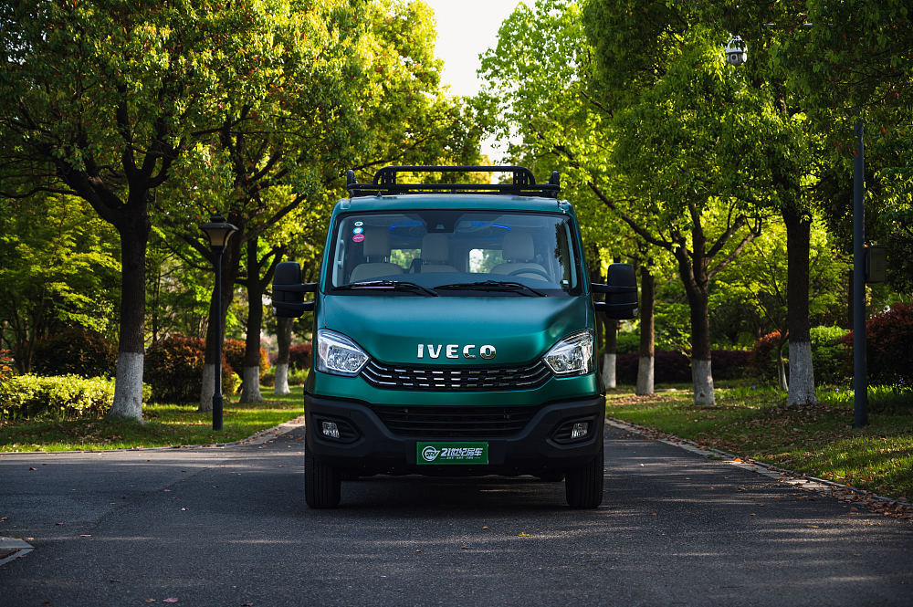 短小精干的b型房车,短小精悍的房车