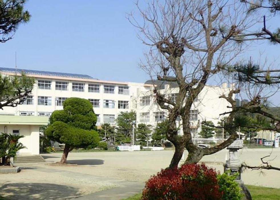 日本战败后逃回国,日本战败后女人怎样回去