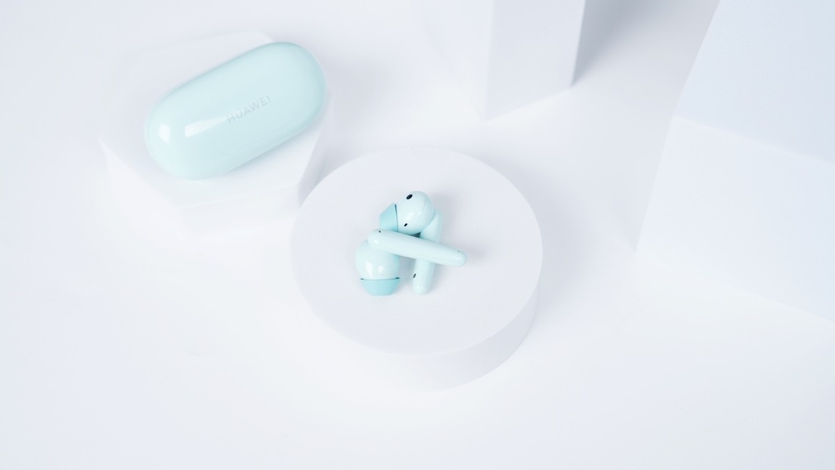 华为耳机freebudsse系列对比,华为freebudsse是半入耳式吗