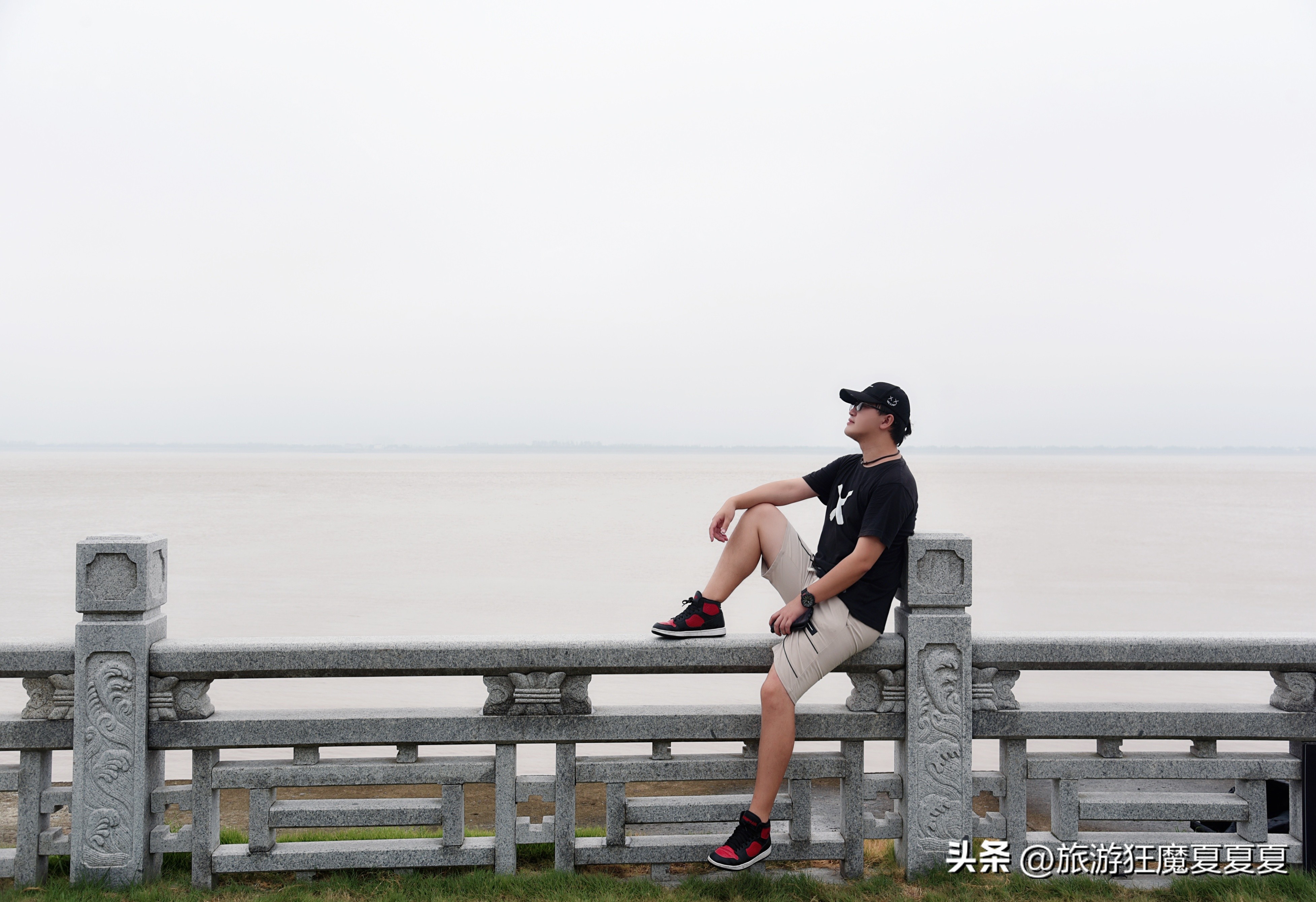 钱塘江大潮远近闻名的原因,钱塘江大潮以什么闻名天下