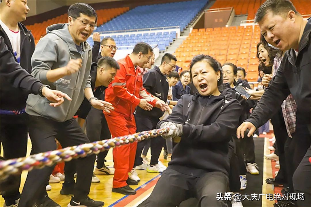 煤矿班组文化节活动,拔河比赛精彩表演