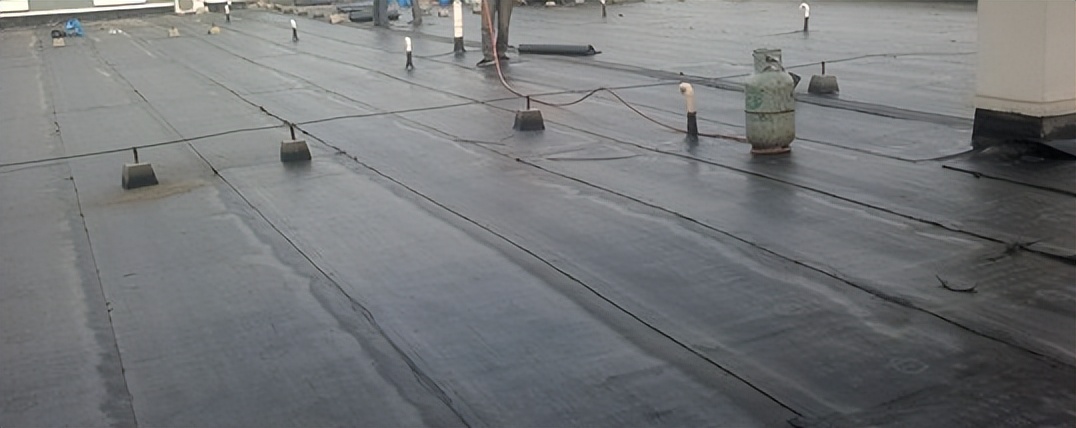 屋顶漏水防水补漏价格,岳阳屋顶漏水专业防水补漏公司