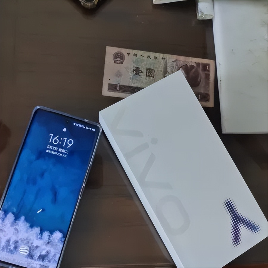 vivoy78千元内最值得买的手机,vivoy78值得买吗全面屏