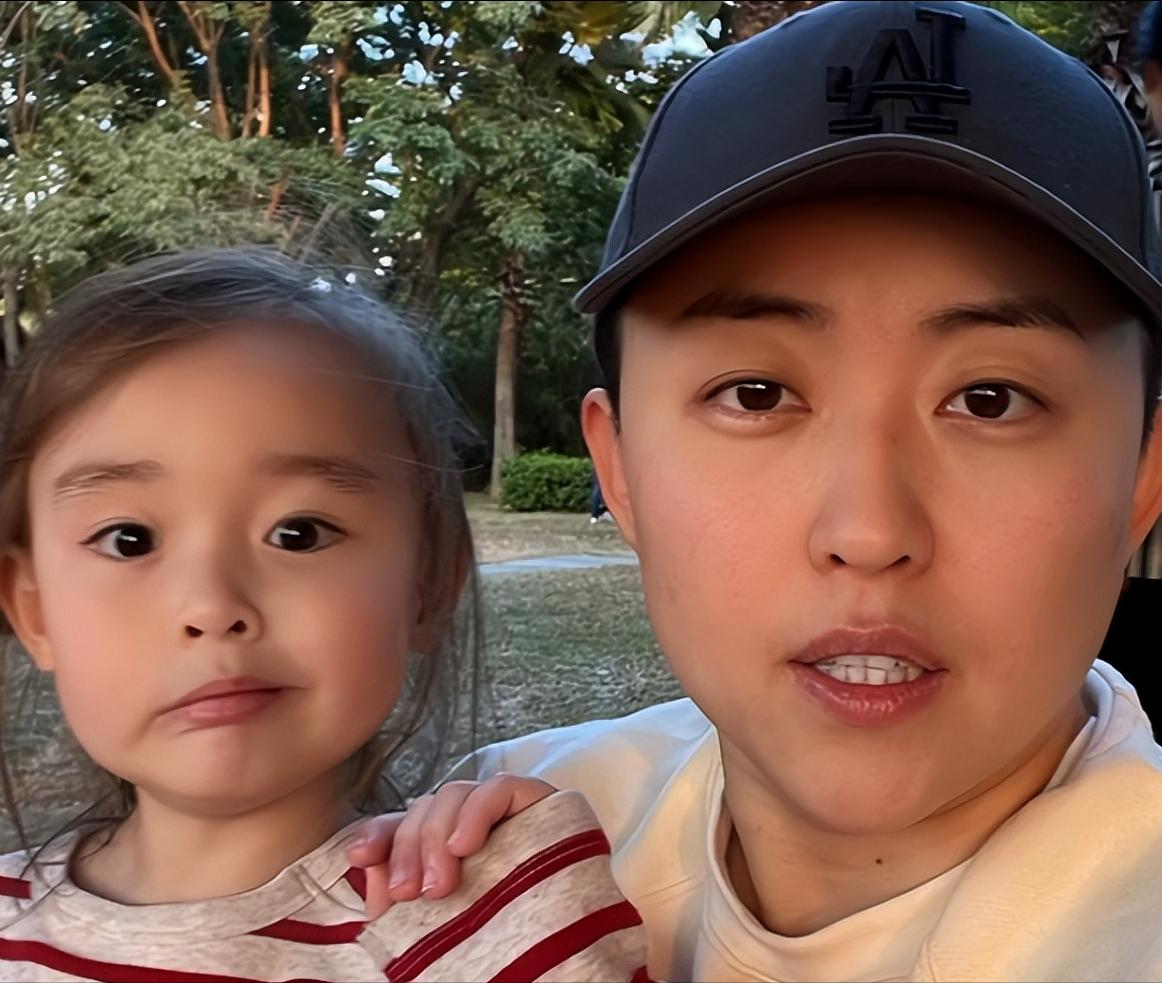 东北女生花50万试管婴儿,女子花50万生混血孩子