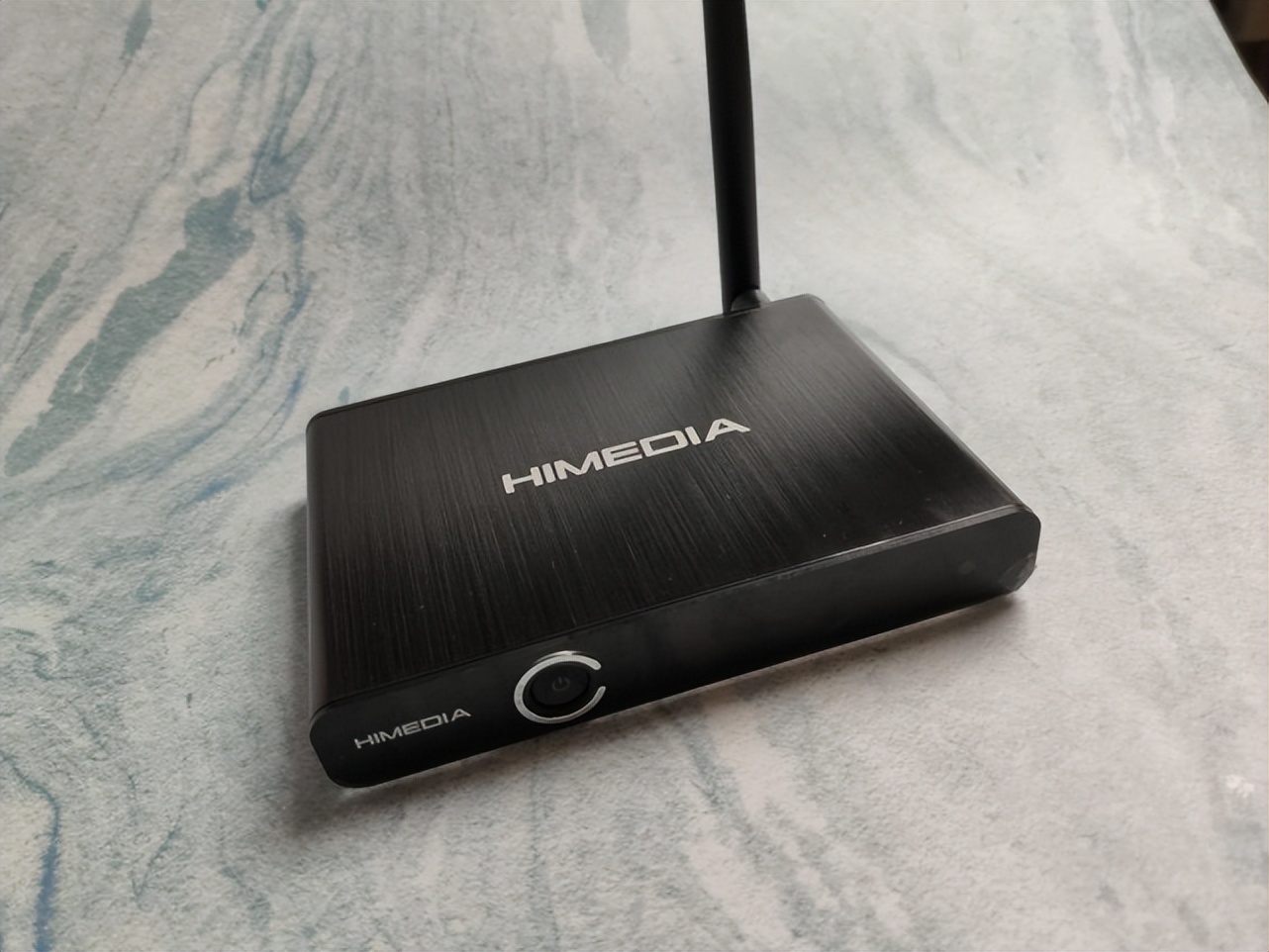 电视盒子cpus905x4和s922x哪个好,电视盒子哪个牌子好用知乎推荐