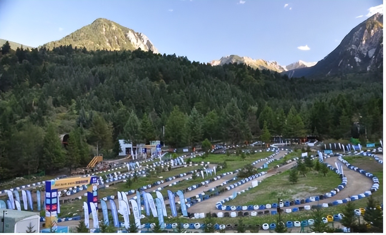 五一好去处仙境九寨沟,五一去天堂寨旅游