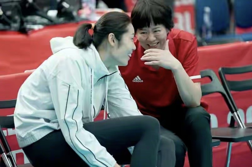 土超球队官宣,郎平或调整阵容