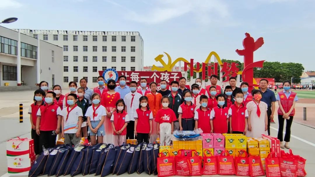 致敬最童真的童年,致敬小朋友