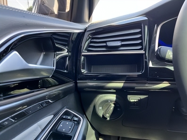 女司机开车技巧新手必看,捷达vs7正确停车方法