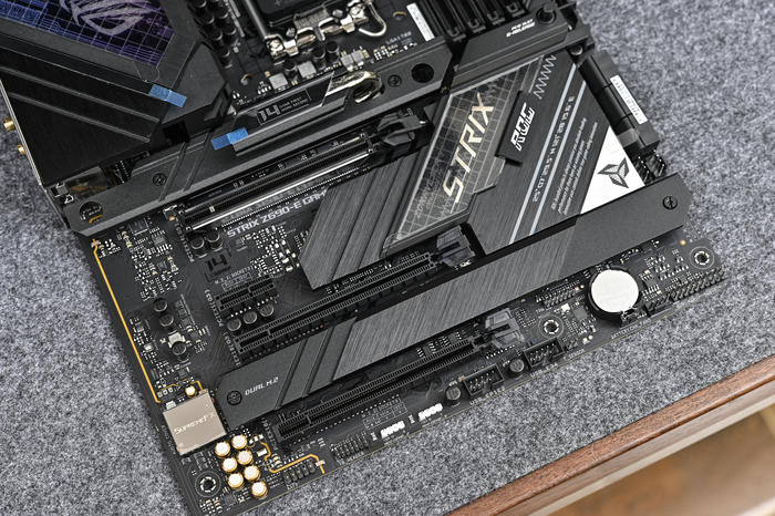 九州风神ch560数显机箱搭配,rogz690-e功率