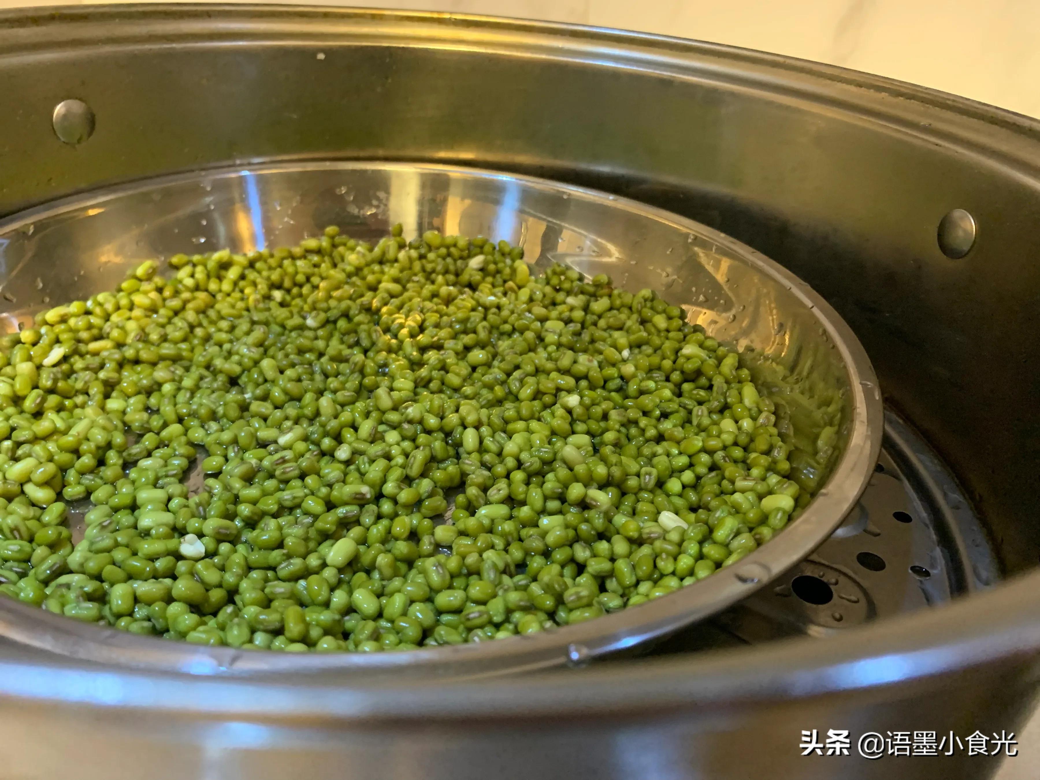 好吃又解暑绿豆糕怎么做,炎炎夏日自己做个绿豆糕解暑去火