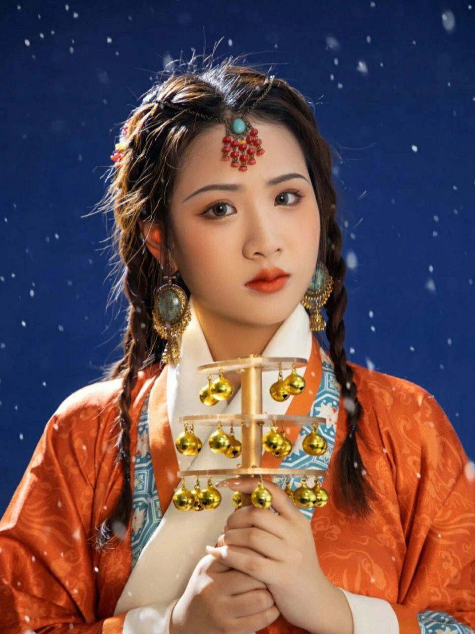 考试高频词组,考试必备短语100句