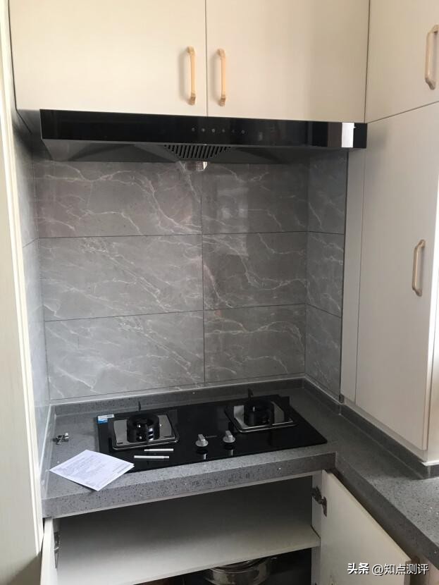 海尔油烟机c12和c11有什么区别吗,海尔吸油烟机c1900和c1501区别