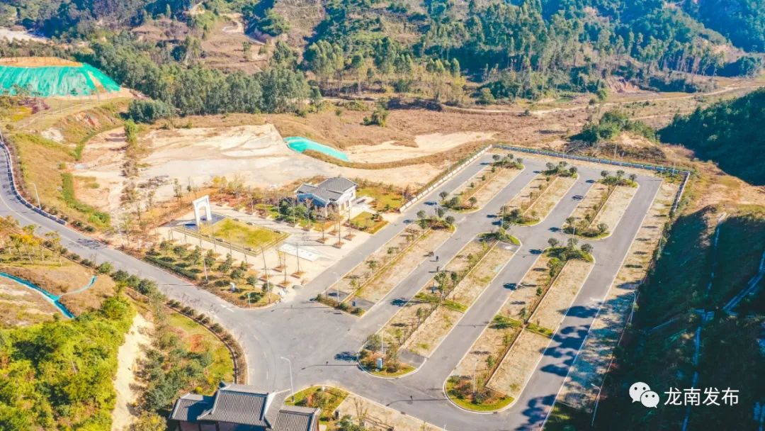 龙南富坑生态公墓在哪里,龙南公墓在哪个地方