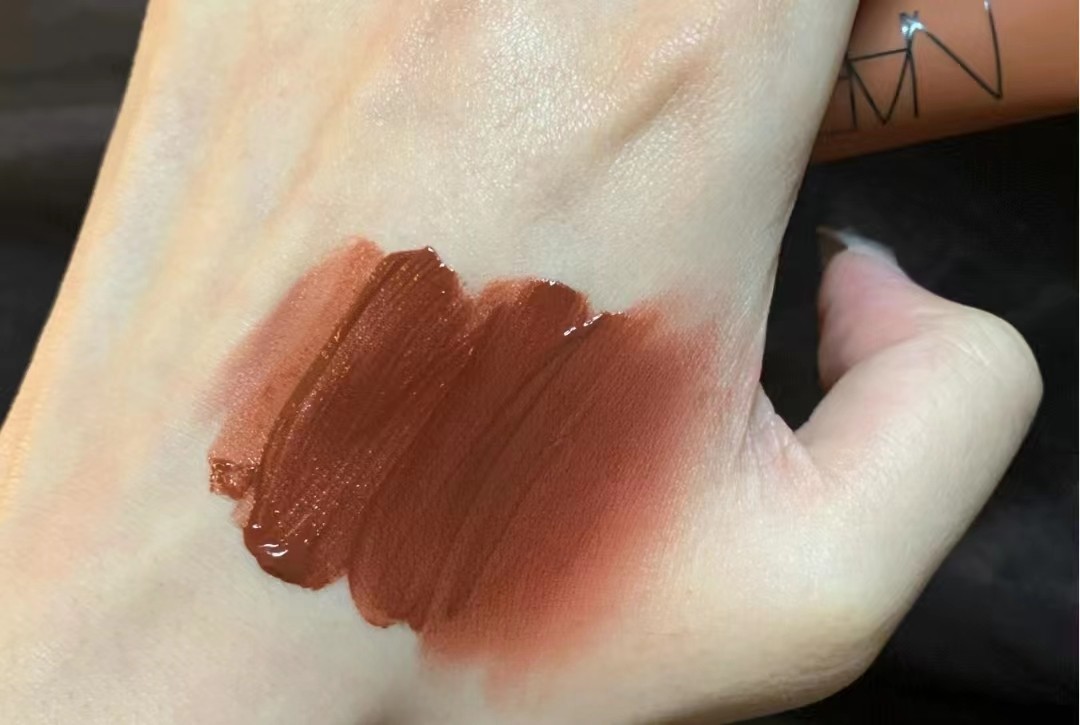 适合黄黑皮的口红色号显白推荐,黄皮素颜适合涂什么颜色的口红