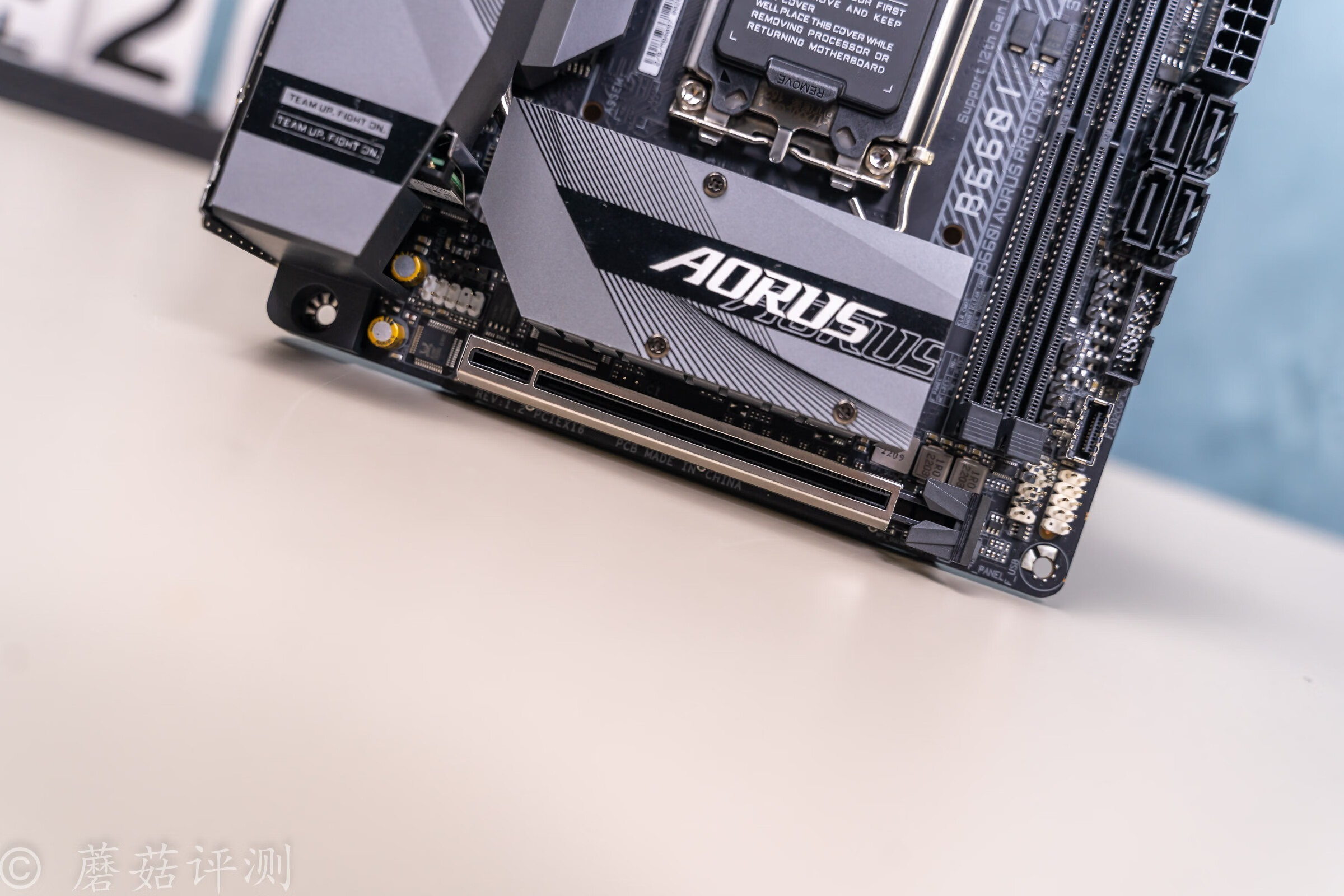 技嘉17.3寸aorus2022款拆机,技嘉b660iaoruspro装机教程
