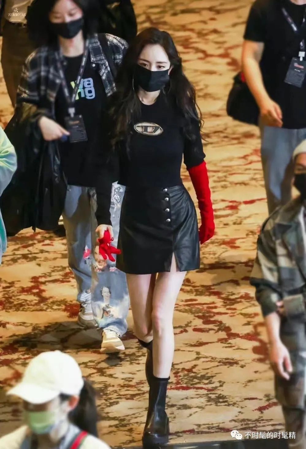 性感的“黑”并不是只有“黑丝”