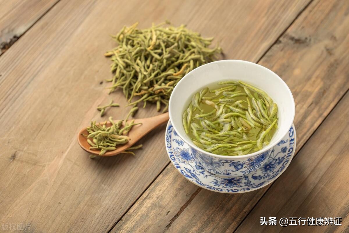 湿热困扰？别担心，茵陈银花饮帮你解决粉刺*疮痤**问题！