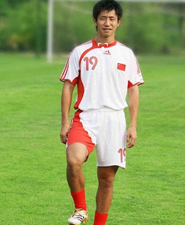 中国足球历史最佳阵容11人投票,中国国家队最佳11人阵容