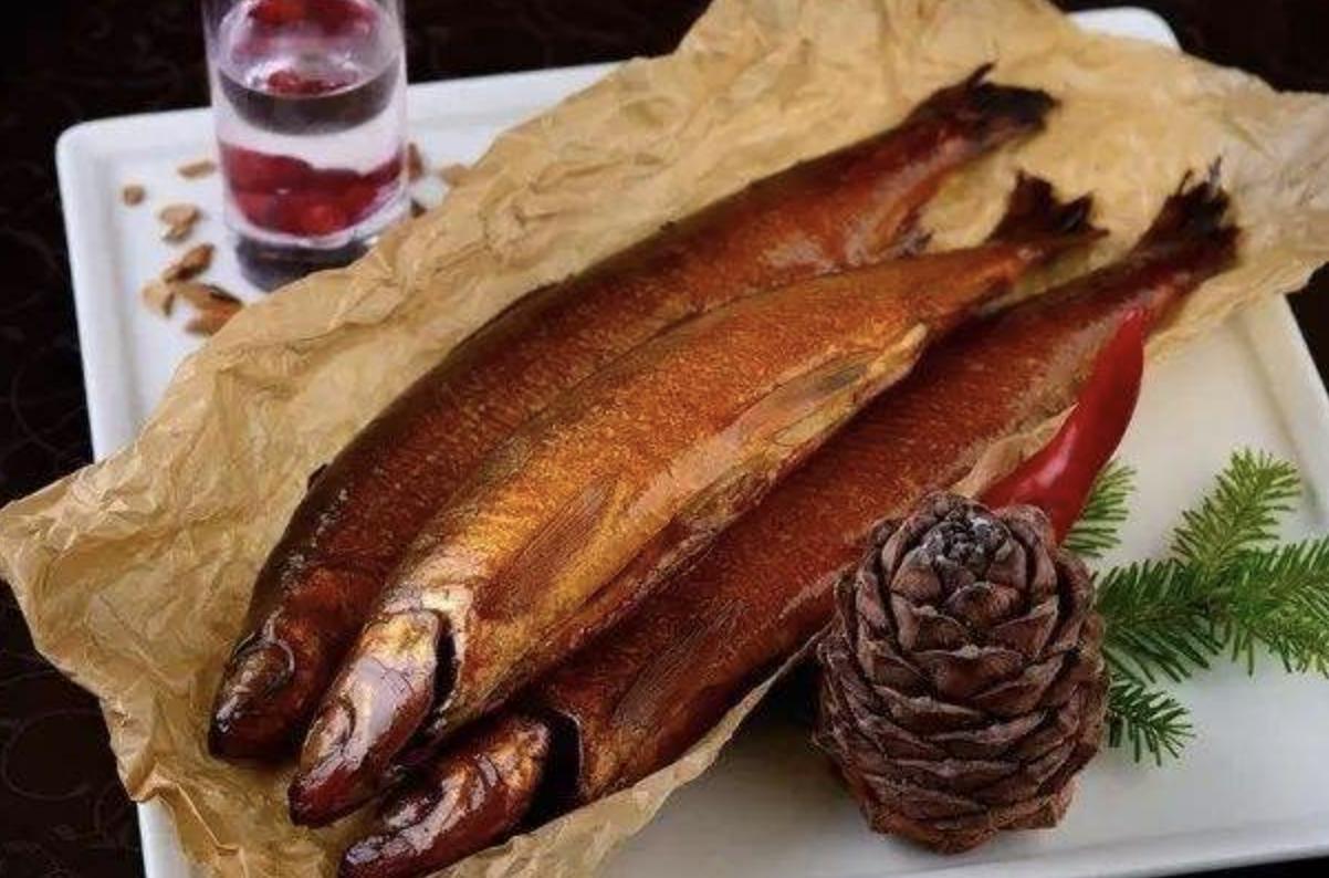 如何做出来鲜香嫩的烤鱼,如何做出麻辣鲜香的烤鱼