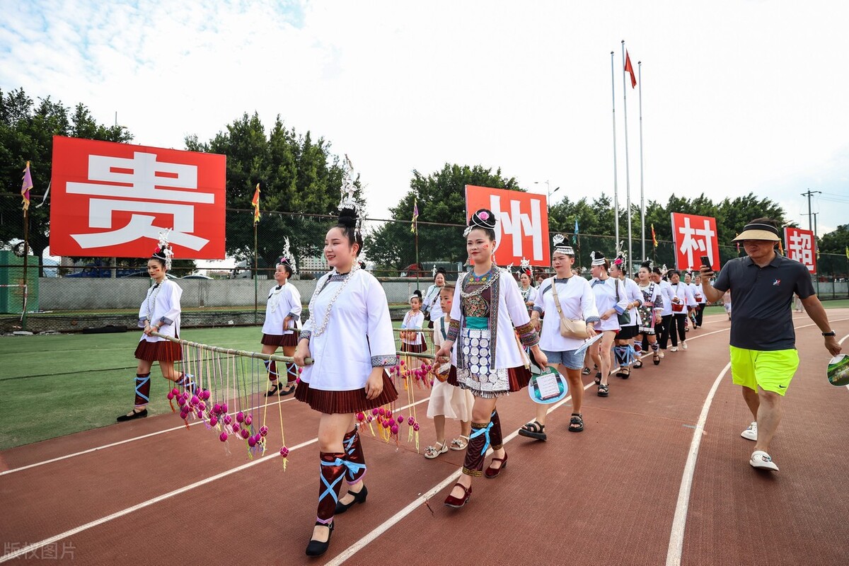 贵州村超是中国最纯粹的足球吗,贵州村超和欧洲足球对比