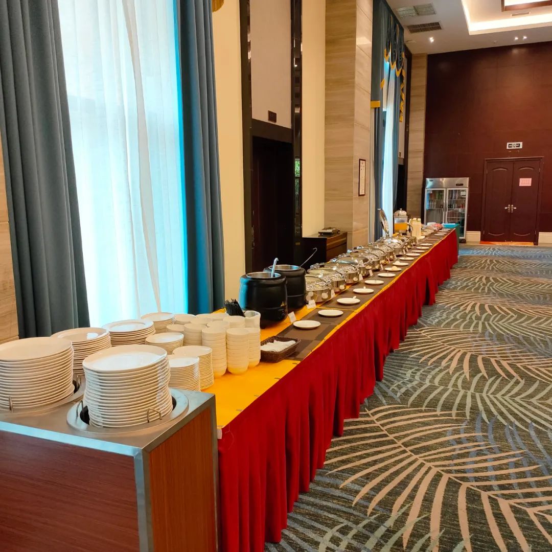 閲嶅簡姝﹂櫟浜戞捣鍥介檯閰掑簵,姝﹂櫟浜戞捣鍥介檯閰掑簵棰勮