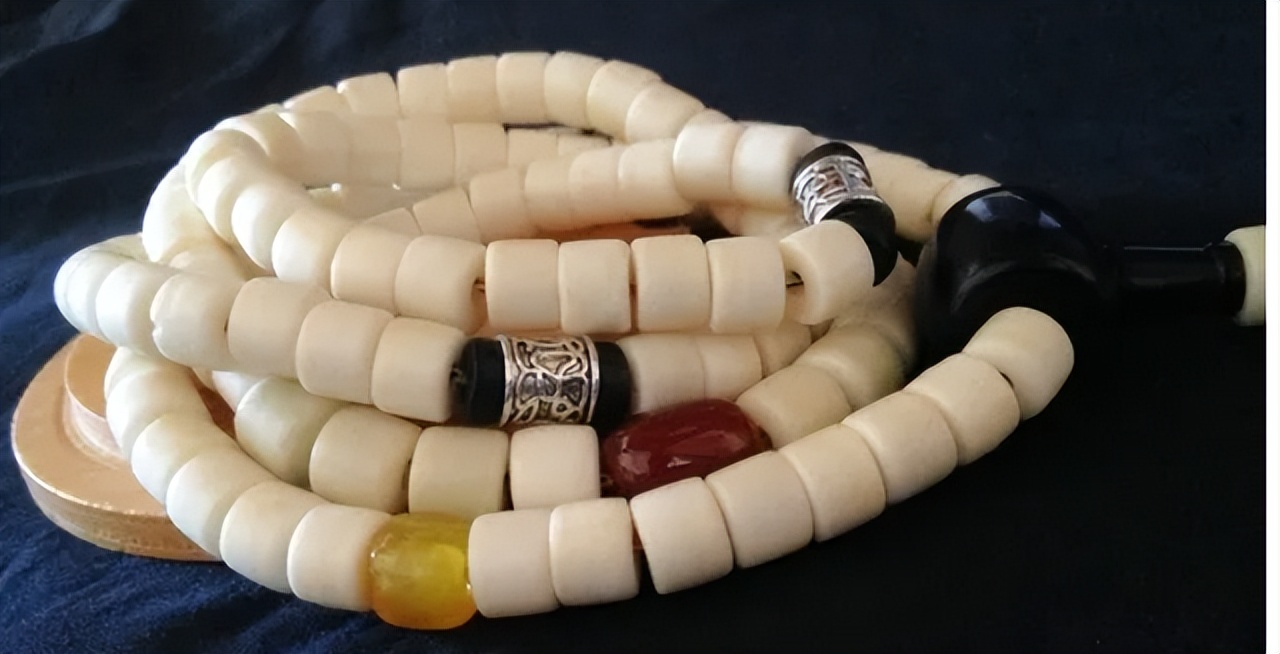 骨质手串大多都是什么骨,什么骨质手串玩出来好看