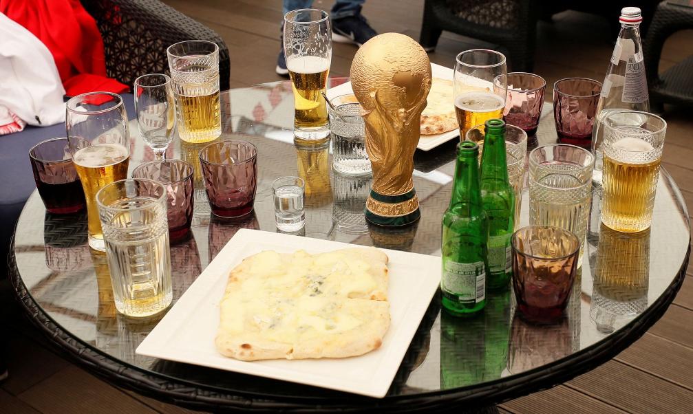 卡塔尔的风俗不能饮酒吗,卡塔尔不让饮酒吗