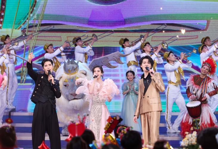 沈腾马丽搞笑片段关晓彤,沈腾关晓彤贾玲马丽