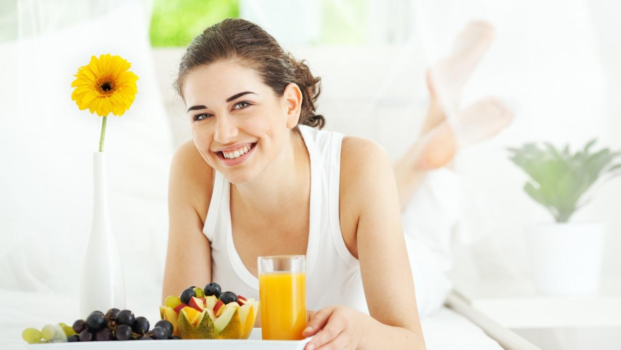 22岁女大学生查出“外阴癌”，后悔痛哭：怪自己太无知，不懂爱惜